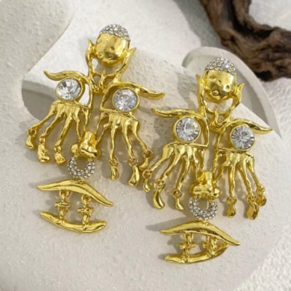 Schiaparelli Surrealist Inspired Large Statement Earrings Gold Designer … - Picture 3 of 13
